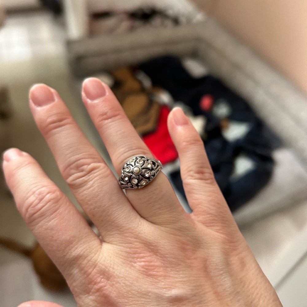VICTORIAN vintage Elegant Silver Floral Ring size 5